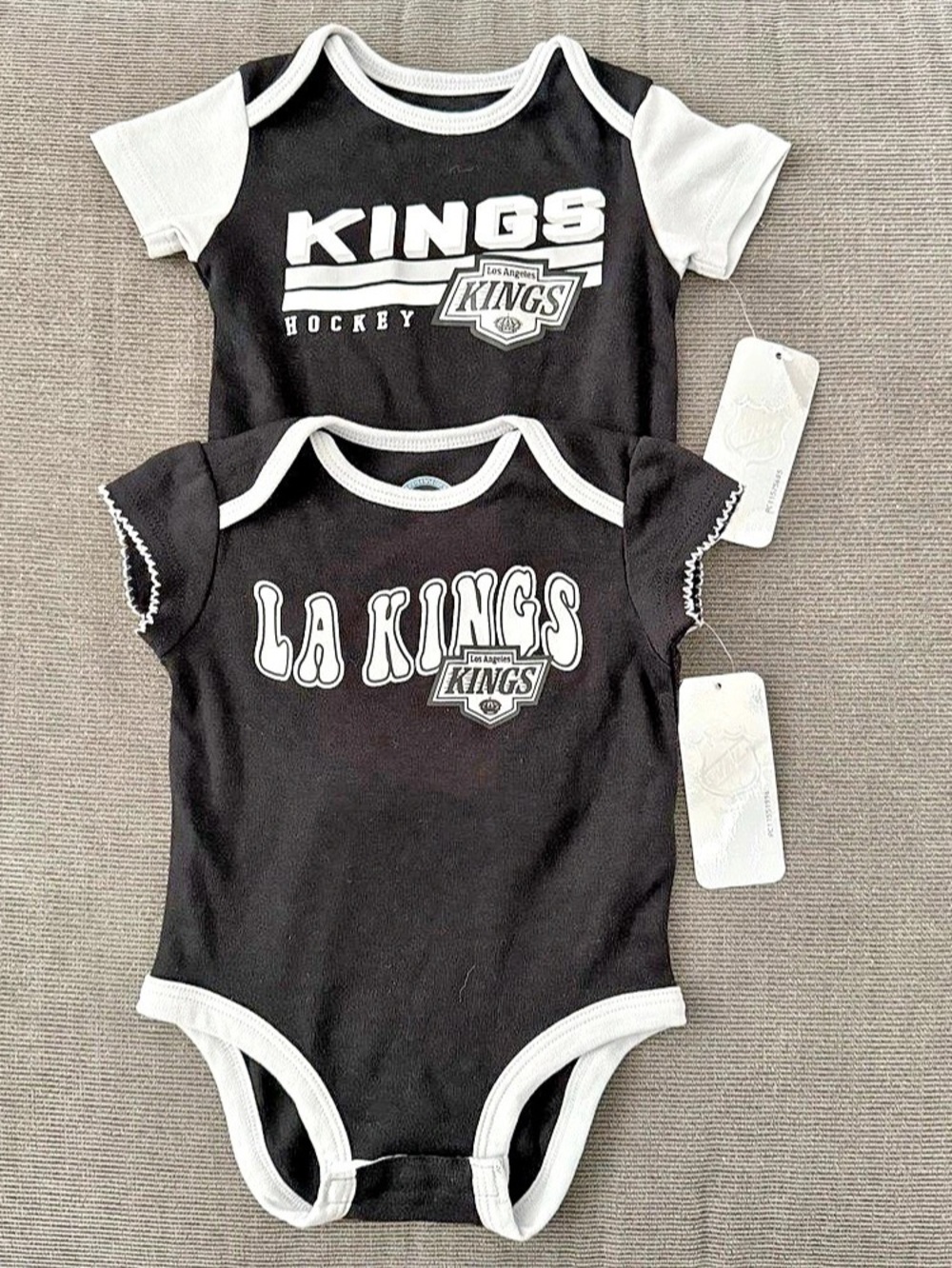 NHL Los Angeles Kings baby bodysuit bundle - size 3/6M
